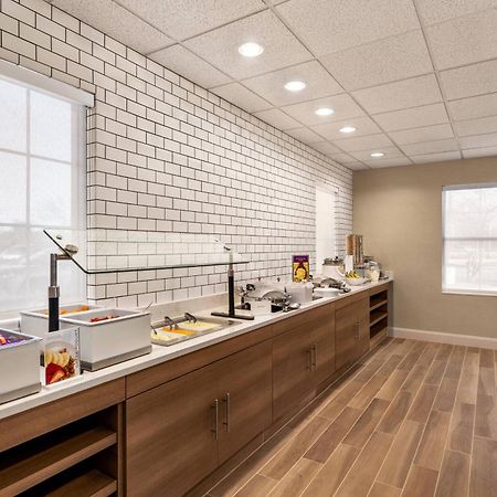 Residence Inn By Marriott Philadelphia West Chester/Экстон Экстерьер фото