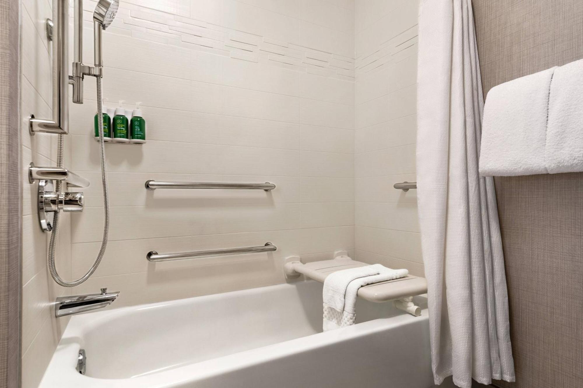 Residence Inn By Marriott Philadelphia West Chester/Экстон Экстерьер фото